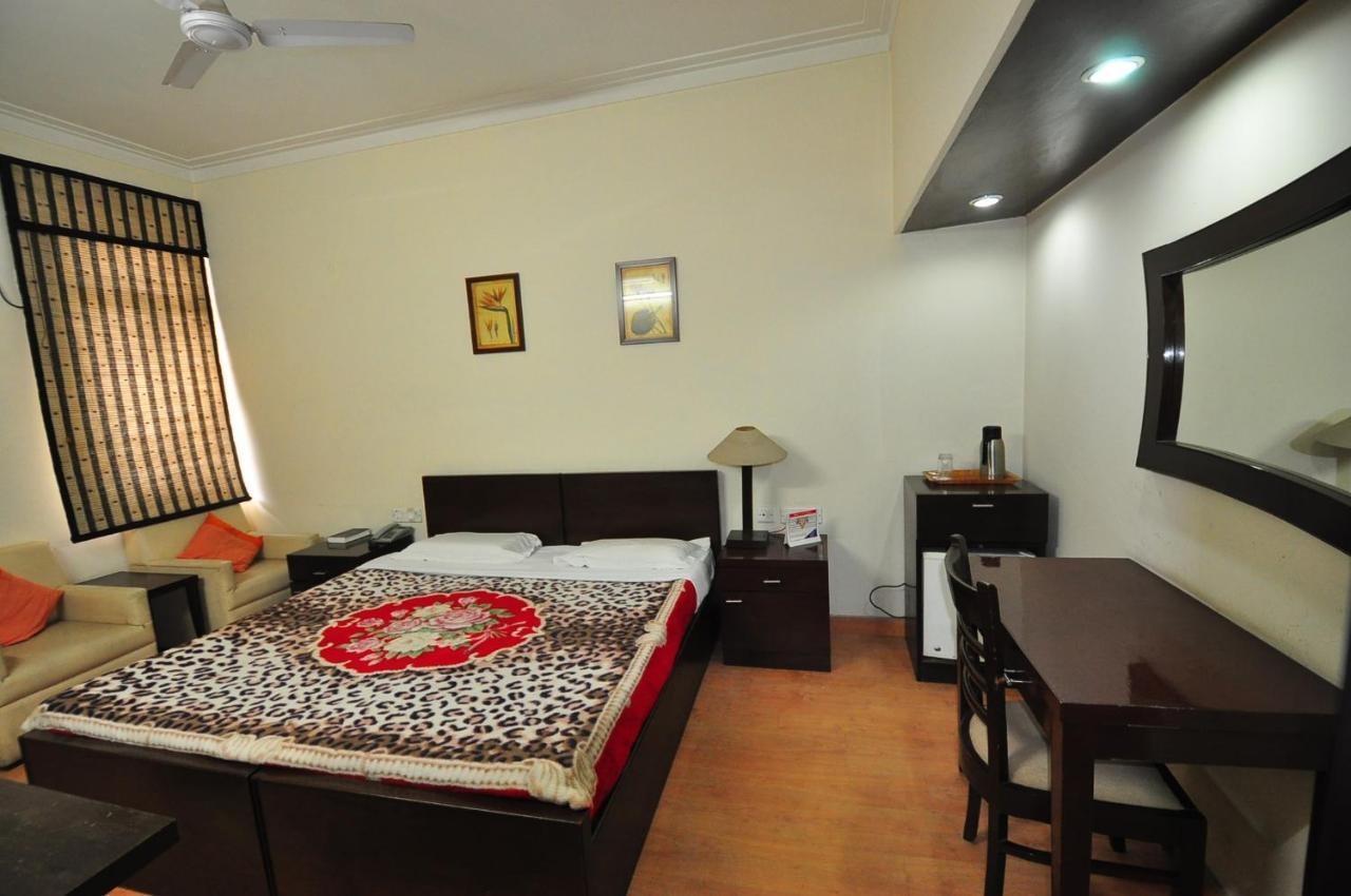 New Delhi Ymca Tourist Hostel Ngoại thất bức ảnh
