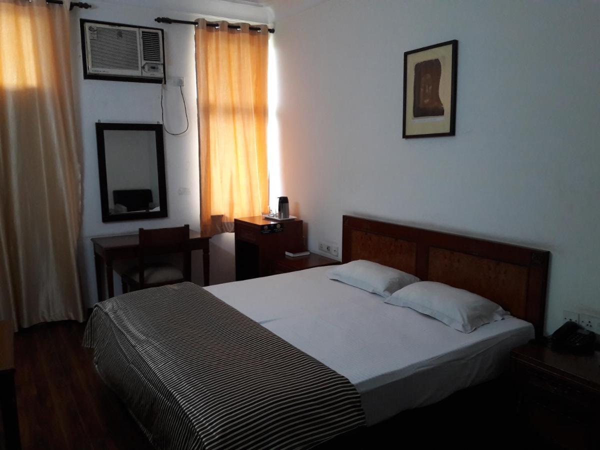 New Delhi Ymca Tourist Hostel Ngoại thất bức ảnh