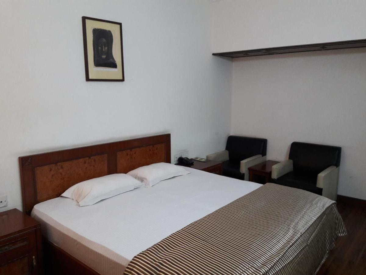 New Delhi Ymca Tourist Hostel Ngoại thất bức ảnh