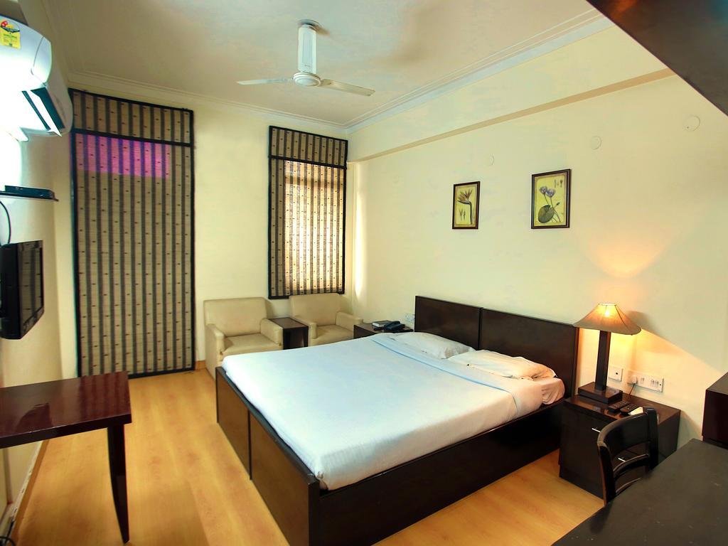 New Delhi Ymca Tourist Hostel Phòng bức ảnh