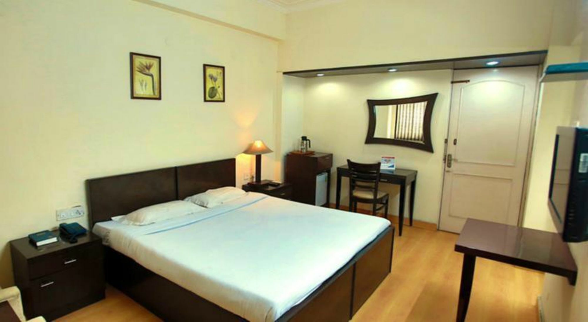 New Delhi Ymca Tourist Hostel Ngoại thất bức ảnh